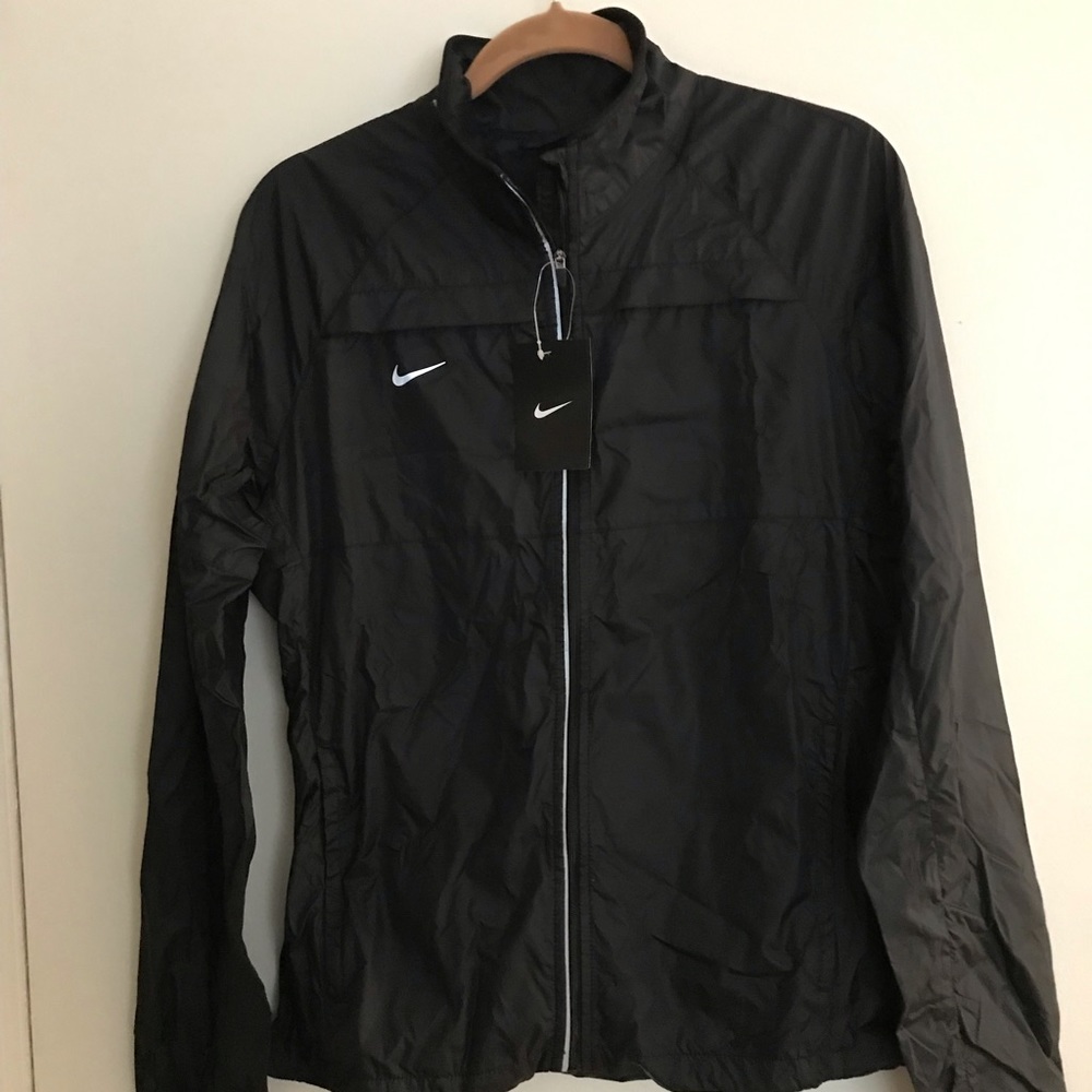 Nike wind breaker NWT